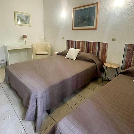 Hotel Alexander Perpignan Luaran gambar