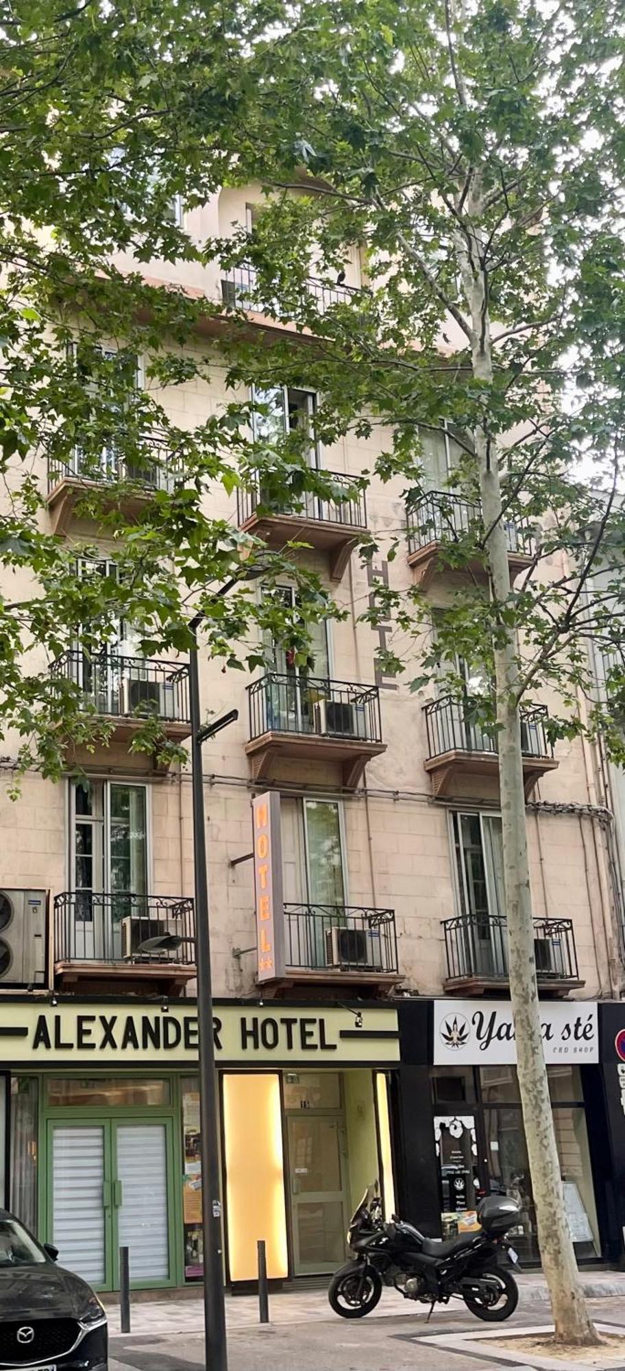 Hotel Alexander Perpignan Luaran gambar