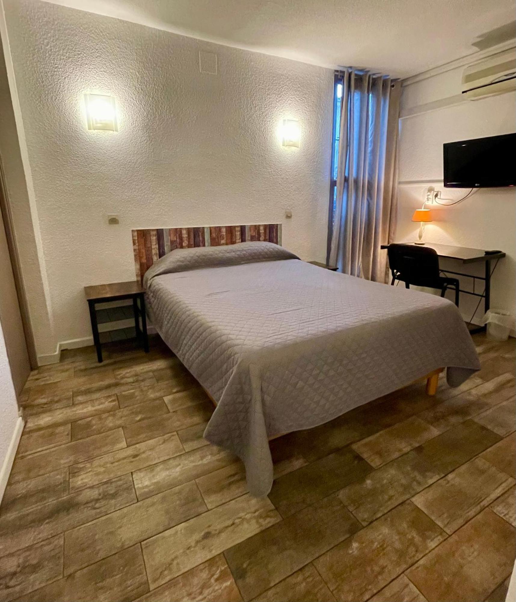 Hotel Alexander Perpignan Bilik gambar