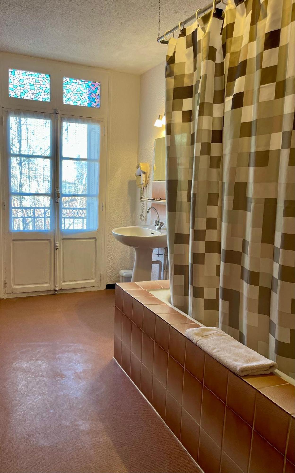 Hotel Alexander Perpignan Luaran gambar