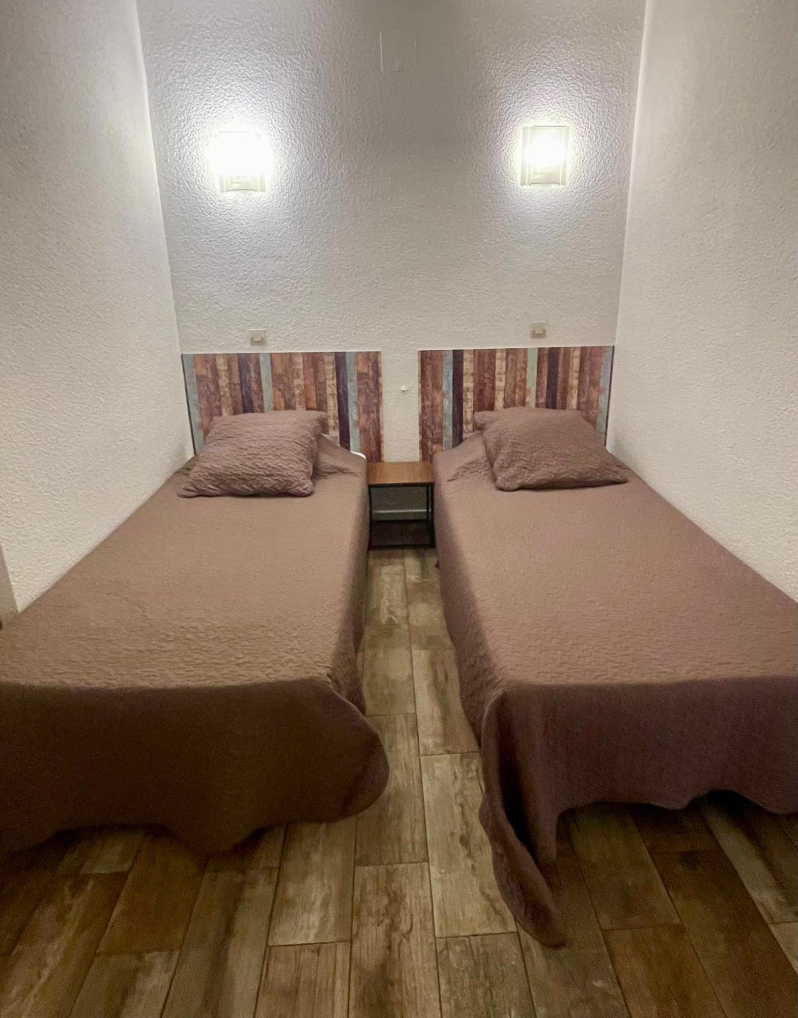 Hotel Alexander Perpignan Luaran gambar
