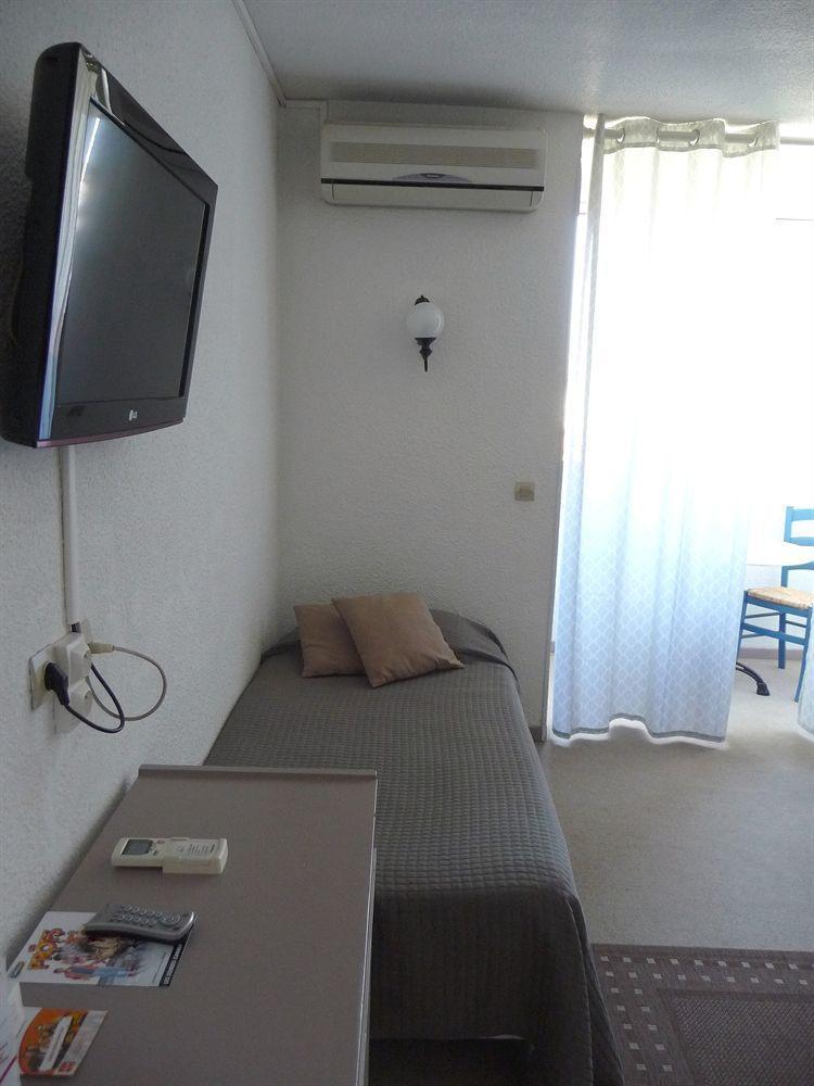 Hotel Alexander Perpignan Luaran gambar