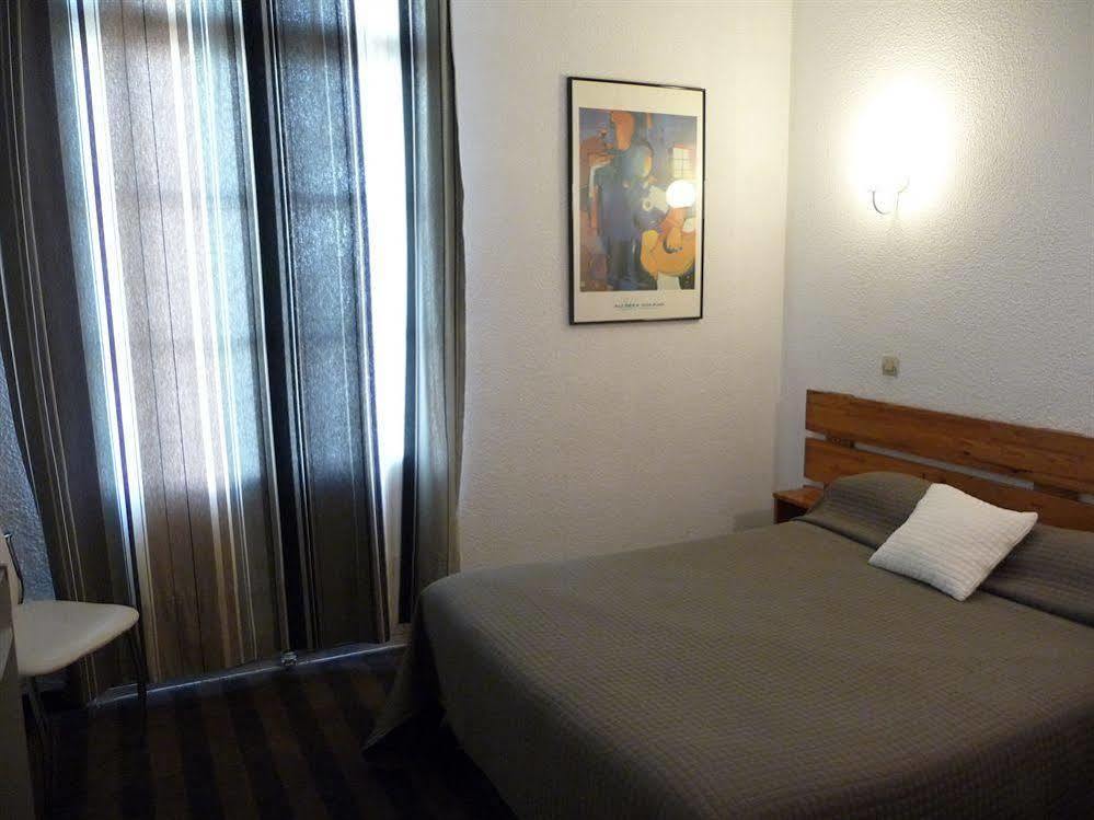 Hotel Alexander Perpignan Luaran gambar